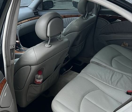 Чорний Мерседес 320, об'ємом двигуна 3.2 л та пробігом 598 тис. км за 4700 $, фото 9 на Automoto.ua