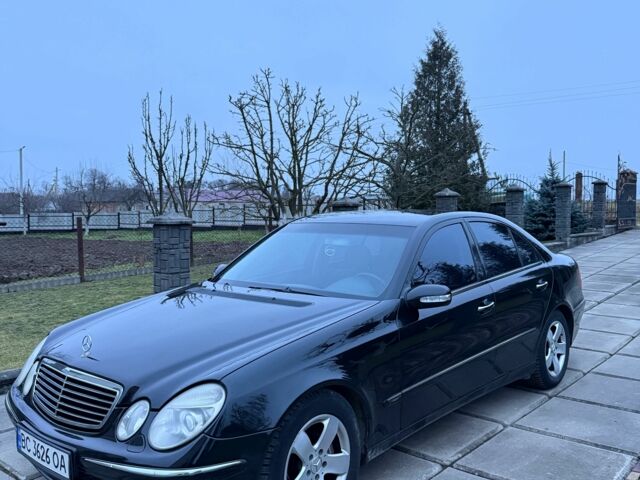 Черный Мерседес 320, объемом двигателя 3.2 л и пробегом 360 тыс. км за 7000 $, фото 2 на Automoto.ua