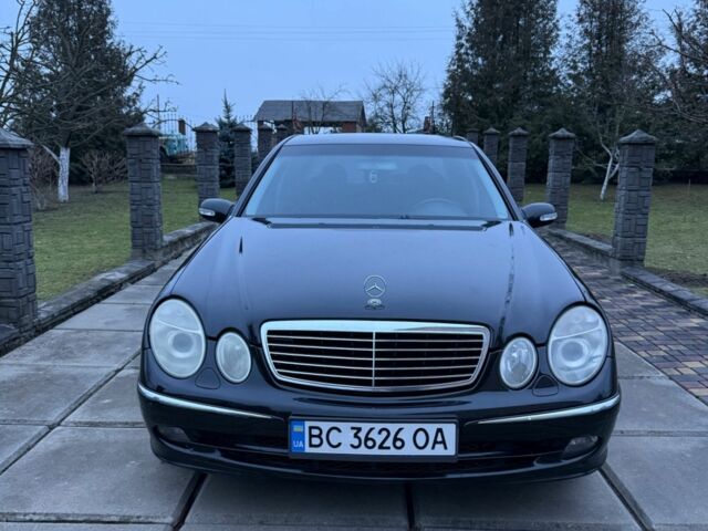 Черный Мерседес 320, объемом двигателя 3.2 л и пробегом 360 тыс. км за 7000 $, фото 1 на Automoto.ua