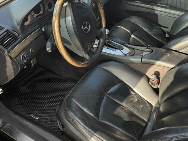 Черный Мерседес 320, объемом двигателя 3.2 л и пробегом 370 тыс. км за 8200 $, фото 4 на Automoto.ua