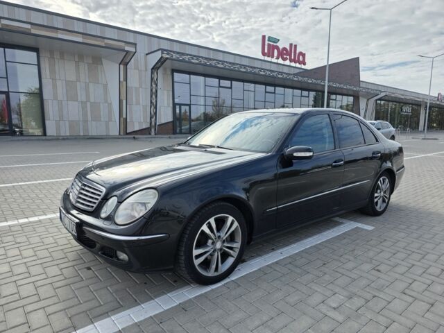 Черный Мерседес 320, объемом двигателя 3 л и пробегом 326 тыс. км за 4500 $, фото 3 на Automoto.ua