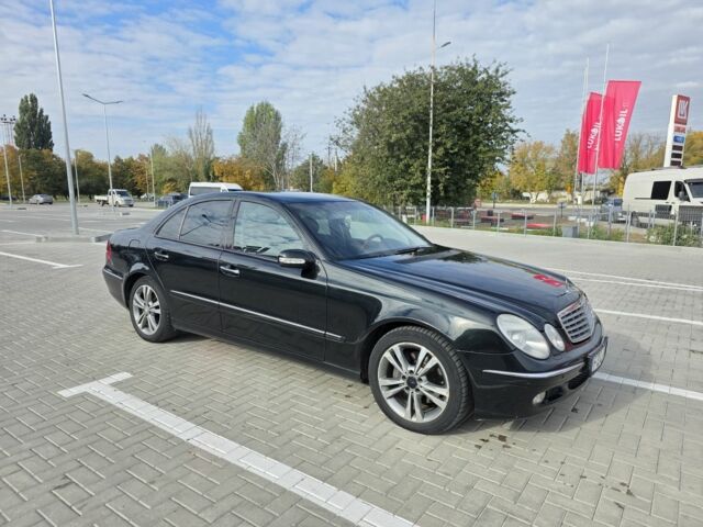 Черный Мерседес 320, объемом двигателя 3 л и пробегом 326 тыс. км за 4500 $, фото 6 на Automoto.ua