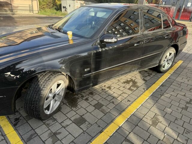 Черный Мерседес 320, объемом двигателя 3.2 л и пробегом 370 тыс. км за 8200 $, фото 1 на Automoto.ua