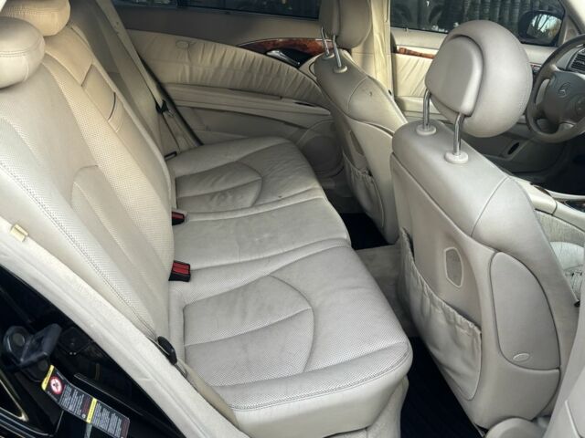 Чорний Мерседес 320, об'ємом двигуна 3.2 л та пробігом 463 тис. км за 3350 $, фото 8 на Automoto.ua