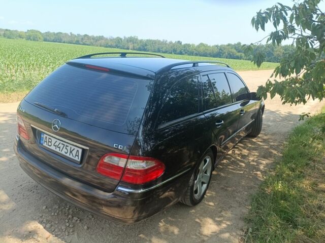 Черный Мерседес 320, объемом двигателя 3.2 л и пробегом 315 тыс. км за 7300 $, фото 3 на Automoto.ua