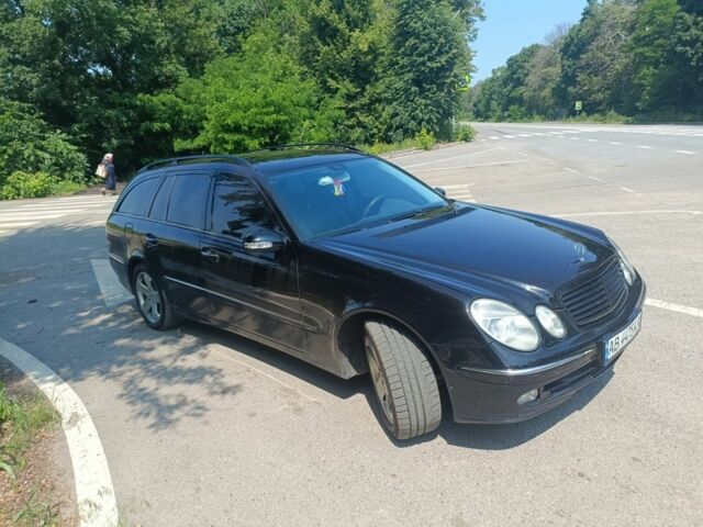 Черный Мерседес 320, объемом двигателя 3.2 л и пробегом 315 тыс. км за 7300 $, фото 5 на Automoto.ua