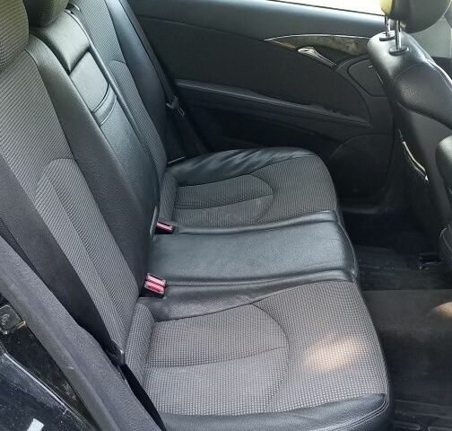 Черный Мерседес 320, объемом двигателя 3 л и пробегом 450 тыс. км за 3000 $, фото 2 на Automoto.ua