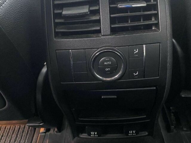 Черный Мерседес 320, объемом двигателя 3 л и пробегом 364 тыс. км за 6200 $, фото 1 на Automoto.ua