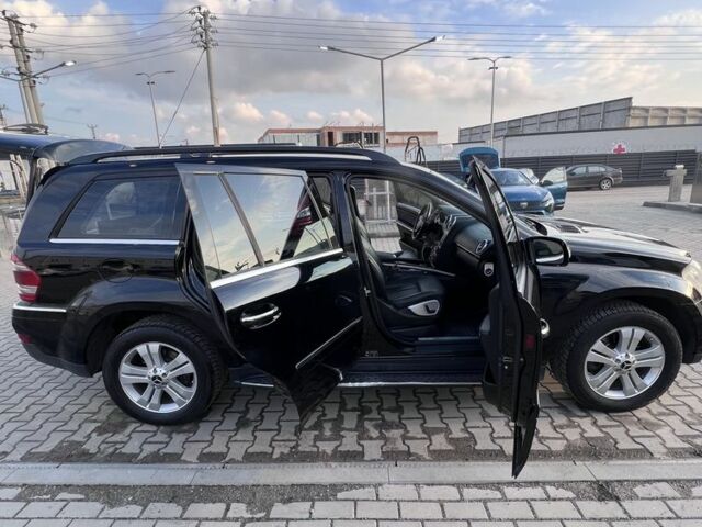 Чорний Мерседес 320, об'ємом двигуна 3 л та пробігом 380 тис. км за 15000 $, фото 17 на Automoto.ua