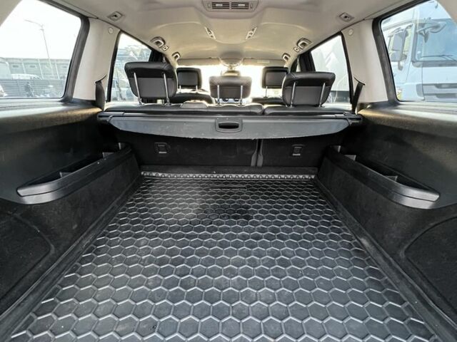 Чорний Мерседес 320, об'ємом двигуна 3 л та пробігом 380 тис. км за 15000 $, фото 11 на Automoto.ua