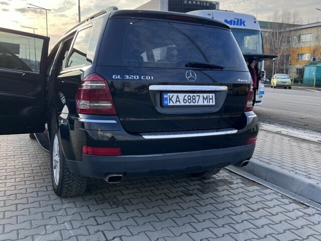 Чорний Мерседес 320, об'ємом двигуна 3 л та пробігом 380 тис. км за 15000 $, фото 18 на Automoto.ua