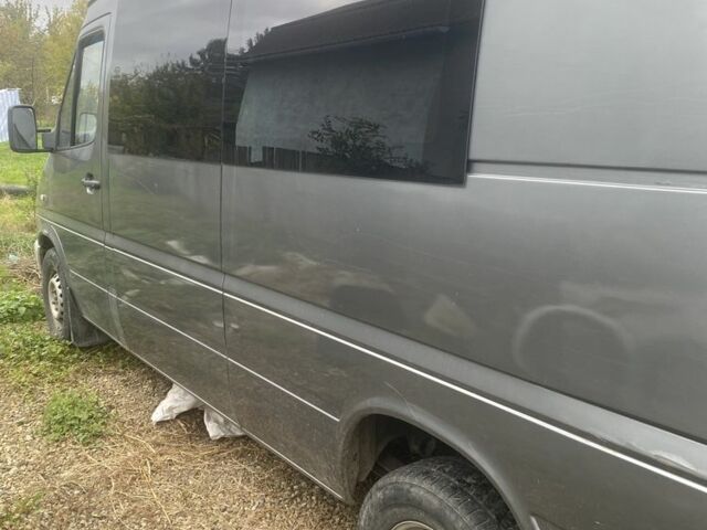 Сірий Мерседес 320, об'ємом двигуна 2.2 л та пробігом 470 тис. км за 8500 $, фото 3 на Automoto.ua