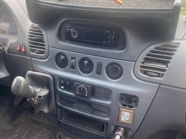 Сірий Мерседес 320, об'ємом двигуна 2.2 л та пробігом 470 тис. км за 8500 $, фото 7 на Automoto.ua