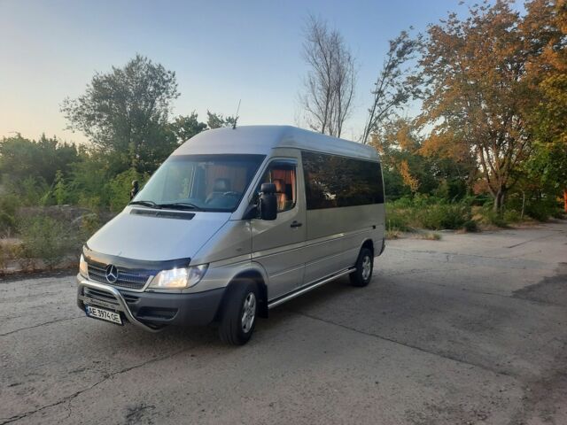 Сірий Мерседес 320, об'ємом двигуна 2.7 л та пробігом 497 тис. км за 12000 $, фото 7 на Automoto.ua