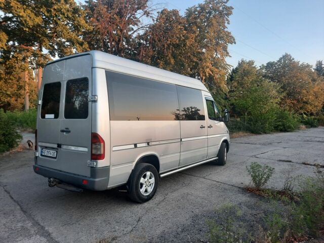 Сірий Мерседес 320, об'ємом двигуна 2.7 л та пробігом 497 тис. км за 12000 $, фото 3 на Automoto.ua