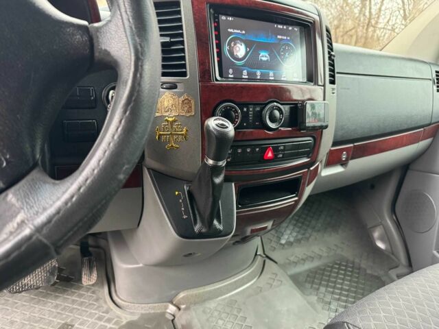 Серый Мерседес 320, объемом двигателя 3.2 л и пробегом 290 тыс. км за 14820 $, фото 20 на Automoto.ua