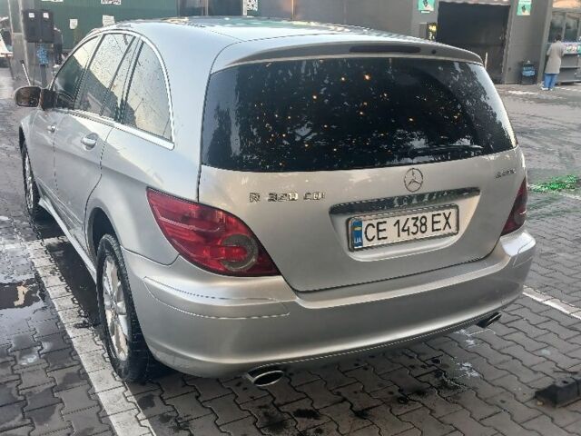 Серый Мерседес 320, объемом двигателя 3 л и пробегом 398 тыс. км за 10000 $, фото 4 на Automoto.ua