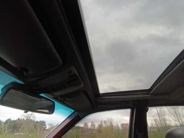 Сірий Мерседес 320, об'ємом двигуна 3.2 л та пробігом 407 тис. км за 3500 $, фото 9 на Automoto.ua