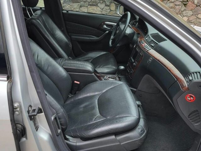 Сірий Мерседес 320, об'ємом двигуна 3.2 л та пробігом 240 тис. км за 3800 $, фото 6 на Automoto.ua