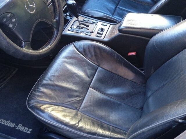 Серый Мерседес 320, объемом двигателя 0 л и пробегом 450 тыс. км за 3999 $, фото 6 на Automoto.ua