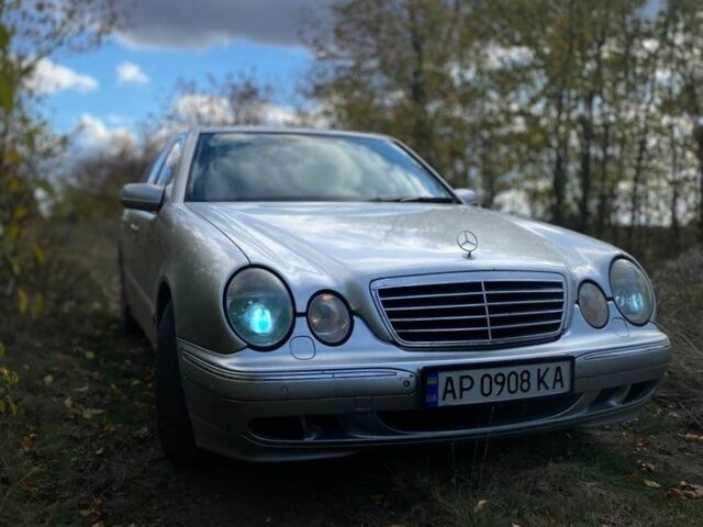 Серый Мерседес 320, объемом двигателя 3.2 л и пробегом 475 тыс. км за 3500 $, фото 8 на Automoto.ua