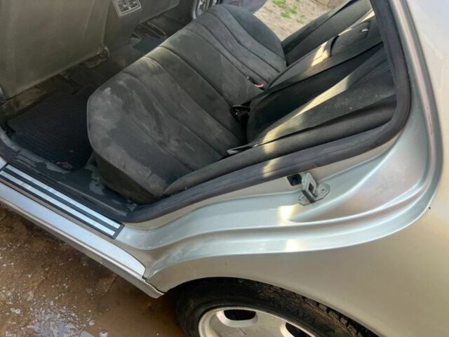 Серый Мерседес 320, объемом двигателя 0 л и пробегом 222 тыс. км за 1700 $, фото 6 на Automoto.ua