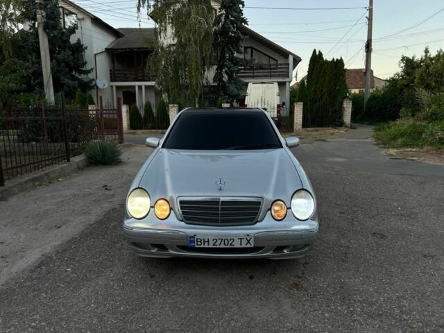 Серый Мерседес 320, объемом двигателя 3.2 л и пробегом 485 тыс. км за 4800 $, фото 2 на Automoto.ua