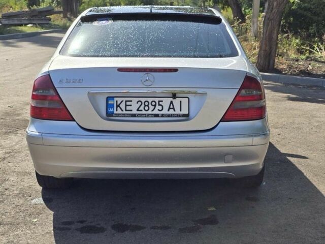 Сірий Мерседес 320, об'ємом двигуна 3.2 л та пробігом 500 тис. км за 7000 $, фото 3 на Automoto.ua