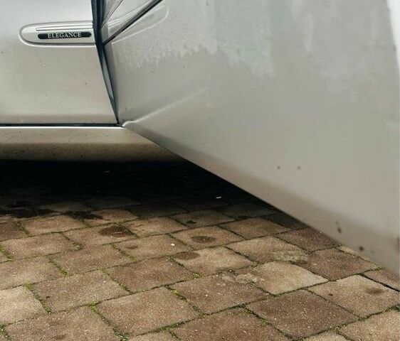 Серый Мерседес 320, объемом двигателя 3.2 л и пробегом 520 тыс. км за 5000 $, фото 13 на Automoto.ua