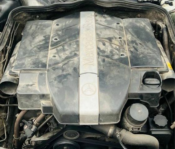 Серый Мерседес 320, объемом двигателя 3.2 л и пробегом 520 тыс. км за 5000 $, фото 7 на Automoto.ua