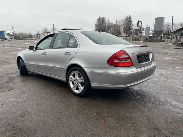 Сірий Мерседес 320, об'ємом двигуна 3.2 л та пробігом 272 тис. км за 3850 $, фото 3 на Automoto.ua