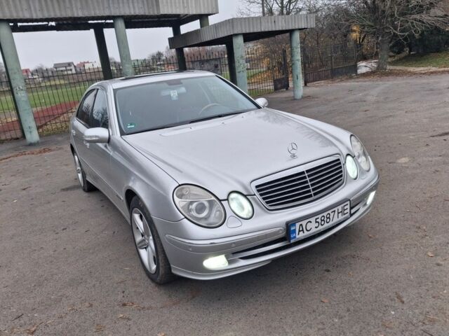 Серый Мерседес 320, объемом двигателя 3.2 л и пробегом 350 тыс. км за 7900 $, фото 7 на Automoto.ua