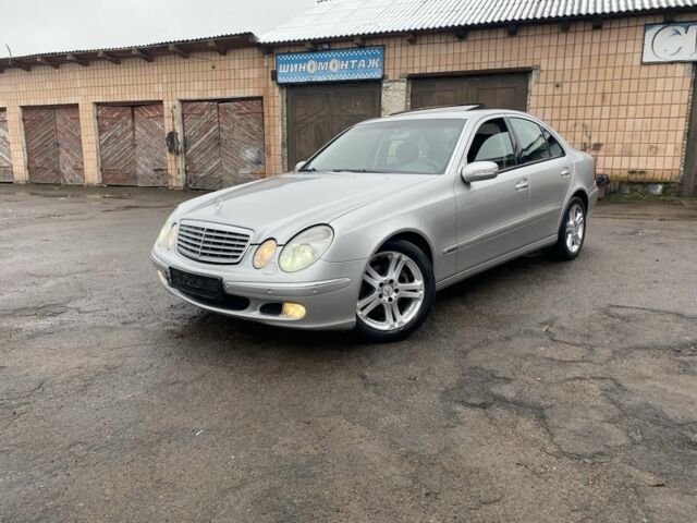 Сірий Мерседес 320, об'ємом двигуна 3.2 л та пробігом 272 тис. км за 3850 $, фото 1 на Automoto.ua