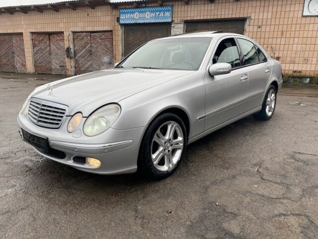 Сірий Мерседес 320, об'ємом двигуна 3.2 л та пробігом 272 тис. км за 3850 $, фото 5 на Automoto.ua