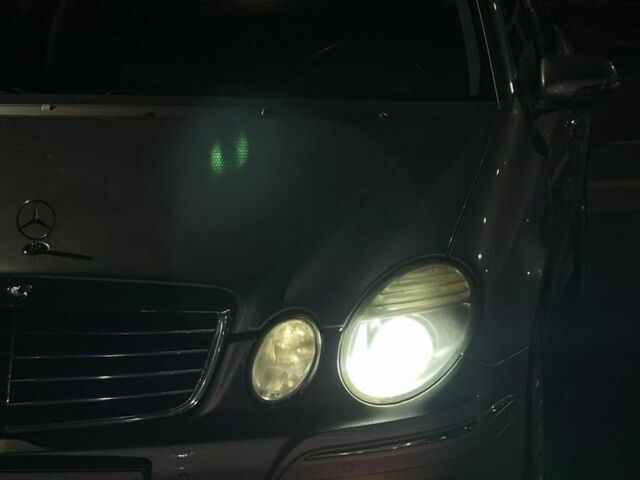 Серый Мерседес 320, объемом двигателя 3 л и пробегом 280 тыс. км за 9500 $, фото 7 на Automoto.ua