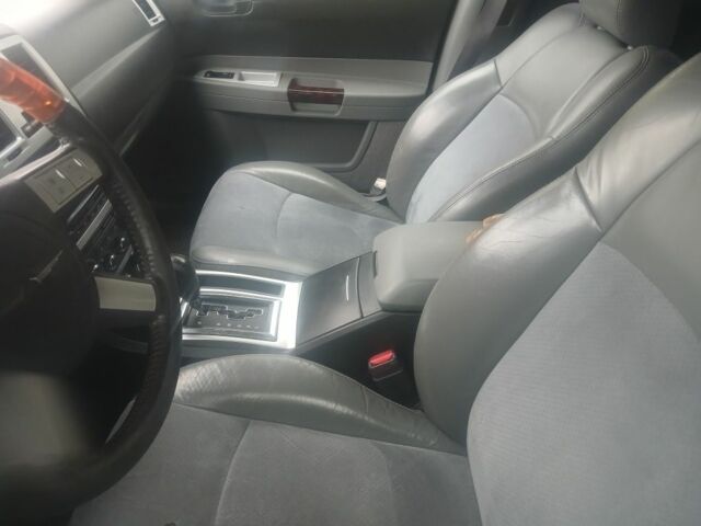 Серый Мерседес 320, объемом двигателя 3 л и пробегом 289 тыс. км за 3200 $, фото 3 на Automoto.ua