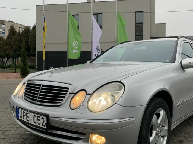 Серый Мерседес 320, объемом двигателя 3.2 л и пробегом 362 тыс. км за 3333 $, фото 3 на Automoto.ua