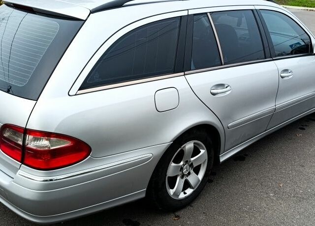 Сірий Мерседес 320, об'ємом двигуна 3.2 л та пробігом 411 тис. км за 6500 $, фото 1 на Automoto.ua