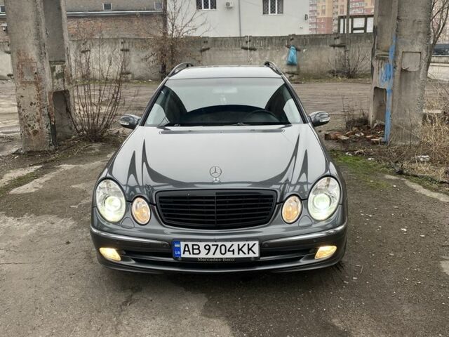 Серый Мерседес 320, объемом двигателя 3.2 л и пробегом 440 тыс. км за 6900 $, фото 16 на Automoto.ua