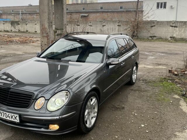 Серый Мерседес 320, объемом двигателя 3.2 л и пробегом 440 тыс. км за 6900 $, фото 17 на Automoto.ua