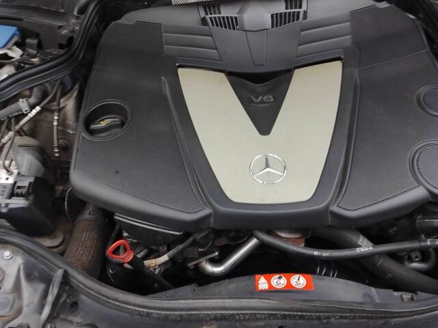 Серый Мерседес 320, объемом двигателя 3 л и пробегом 290 тыс. км за 10500 $, фото 11 на Automoto.ua