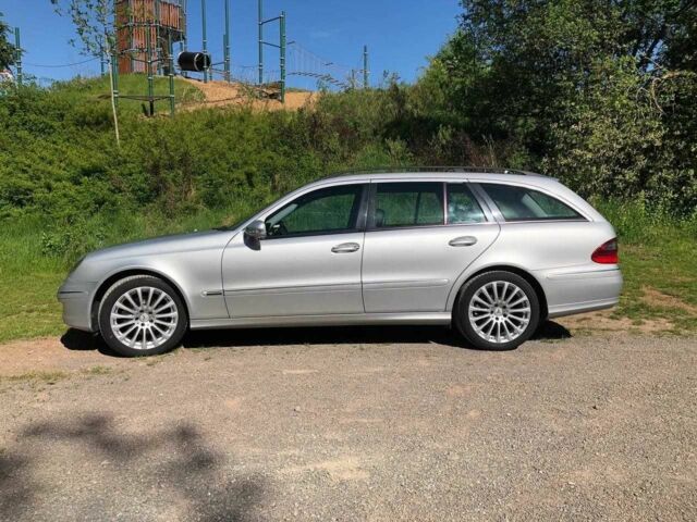 Серый Мерседес 320, объемом двигателя 3 л и пробегом 355 тыс. км за 2750 $, фото 10 на Automoto.ua