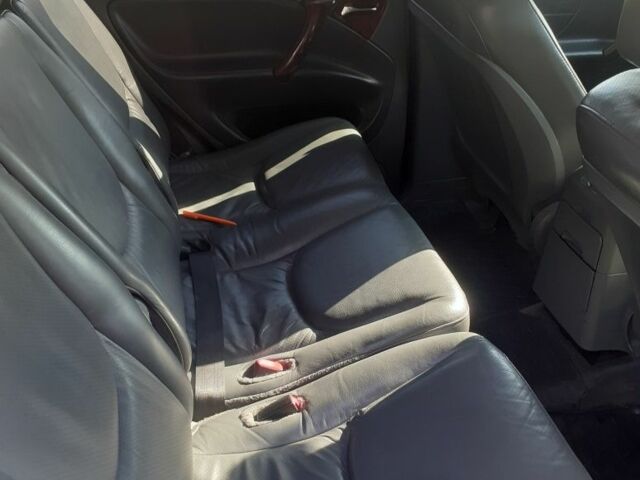 Серый Мерседес 320, объемом двигателя 3.2 л и пробегом 400 тыс. км за 5200 $, фото 6 на Automoto.ua