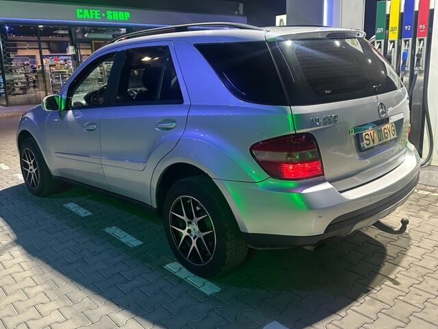 Сірий Мерседес 320, об'ємом двигуна 0 л та пробігом 300 тис. км за 6200 $, фото 2 на Automoto.ua