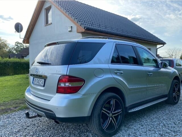 Сірий Мерседес 320, об'ємом двигуна 3 л та пробігом 180 тис. км за 3150 $, фото 2 на Automoto.ua