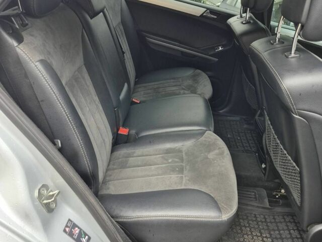 Серый Мерседес 320, объемом двигателя 0 л и пробегом 310 тыс. км за 4500 $, фото 4 на Automoto.ua