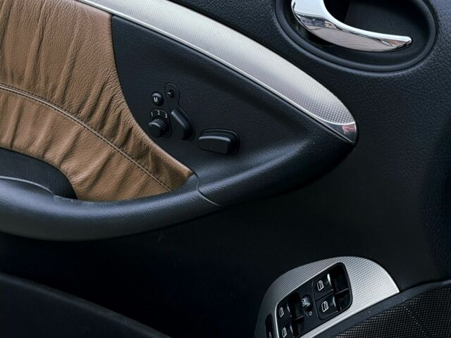 Синий Мерседес 320, объемом двигателя 3 л и пробегом 420 тыс. км за 8000 $, фото 7 на Automoto.ua