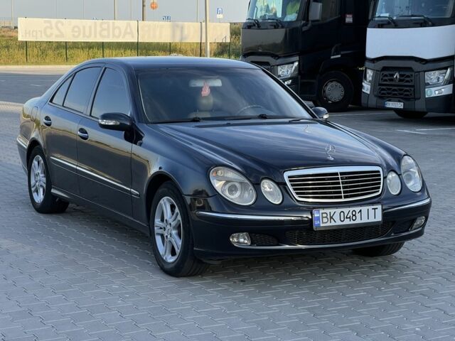 Синій Мерседес 320, об'ємом двигуна 3.2 л та пробігом 300 тис. км за 6700 $, фото 14 на Automoto.ua