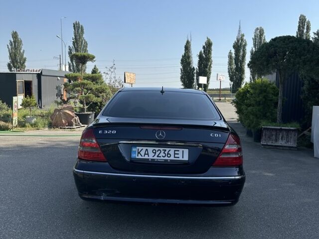 Синий Мерседес 320, объемом двигателя 3.2 л и пробегом 390 тыс. км за 6700 $, фото 5 на Automoto.ua