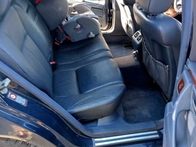 Синий Мерседес 320, объемом двигателя 3.2 л и пробегом 430 тыс. км за 2699 $, фото 10 на Automoto.ua